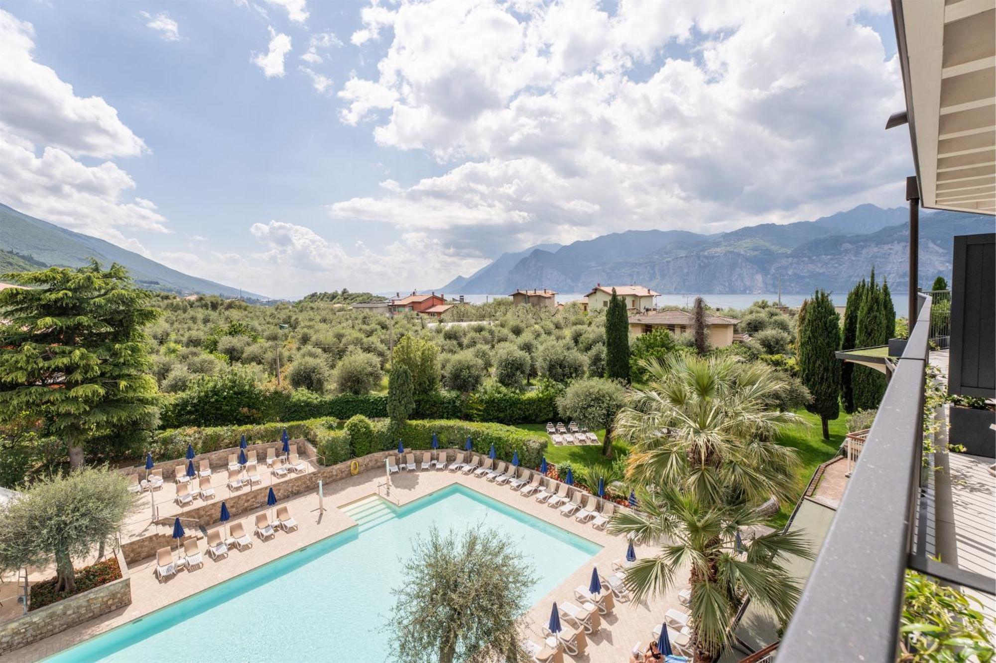 Majestic Palace Malcesine Extérieur photo